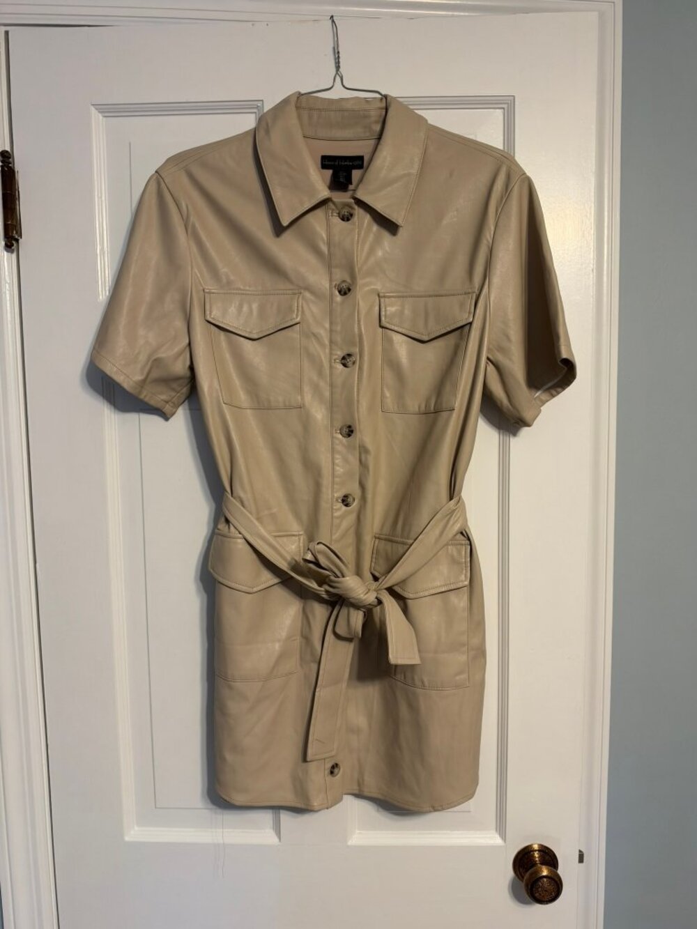 House of Harlow 1960 Dress Women's Large Belted Faux Leather Cream‎ Button Front